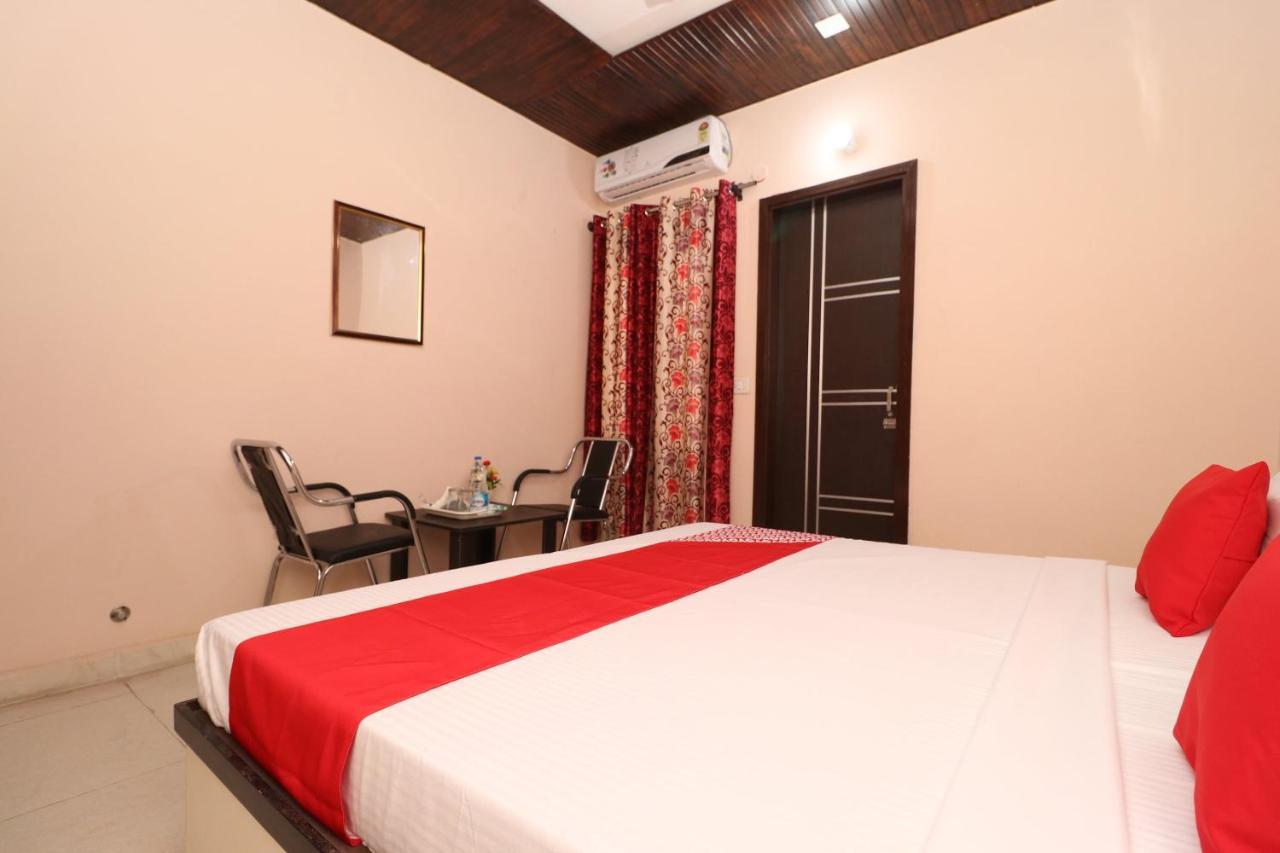 Hotel Oyo 28338 New Life Banur Exterior foto