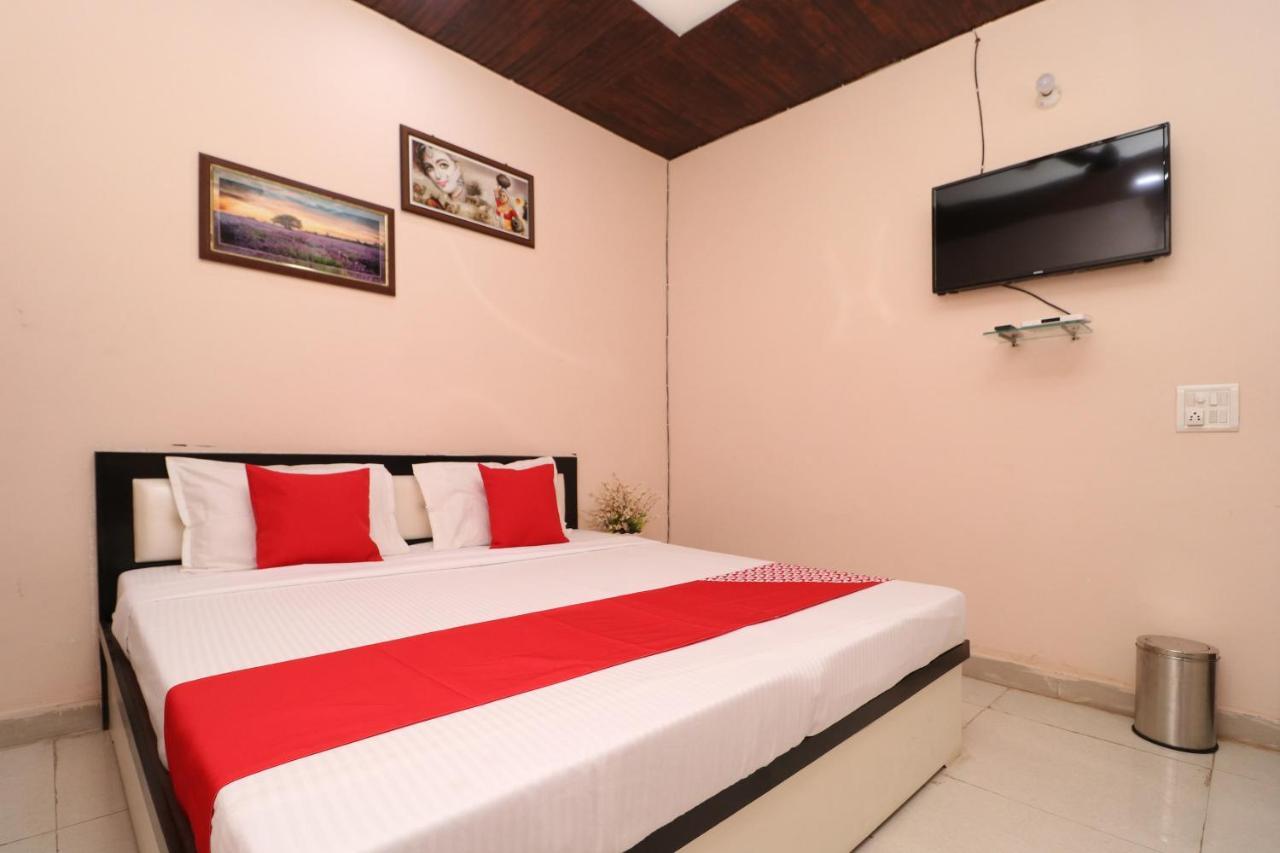Hotel Oyo 28338 New Life Banur Exterior foto