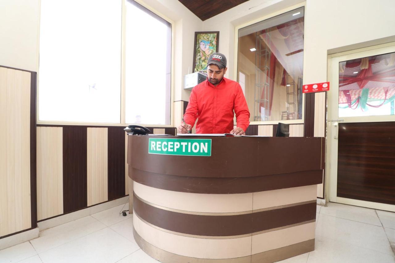 Hotel Oyo 28338 New Life Banur Exterior foto